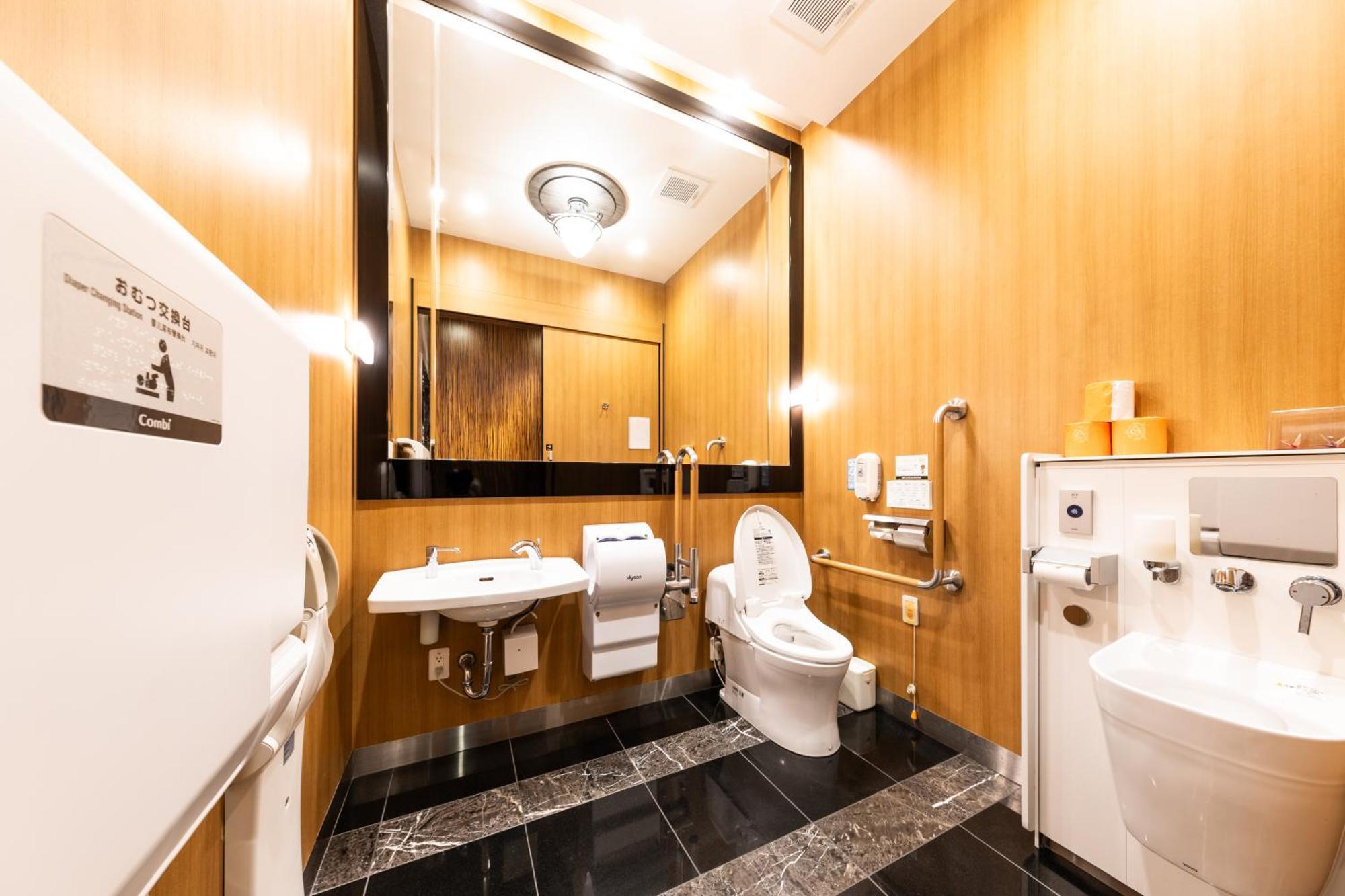 Apa Hotel Yodoyabashi Kitahama Ekimae Osaka Dış mekan fotoğraf